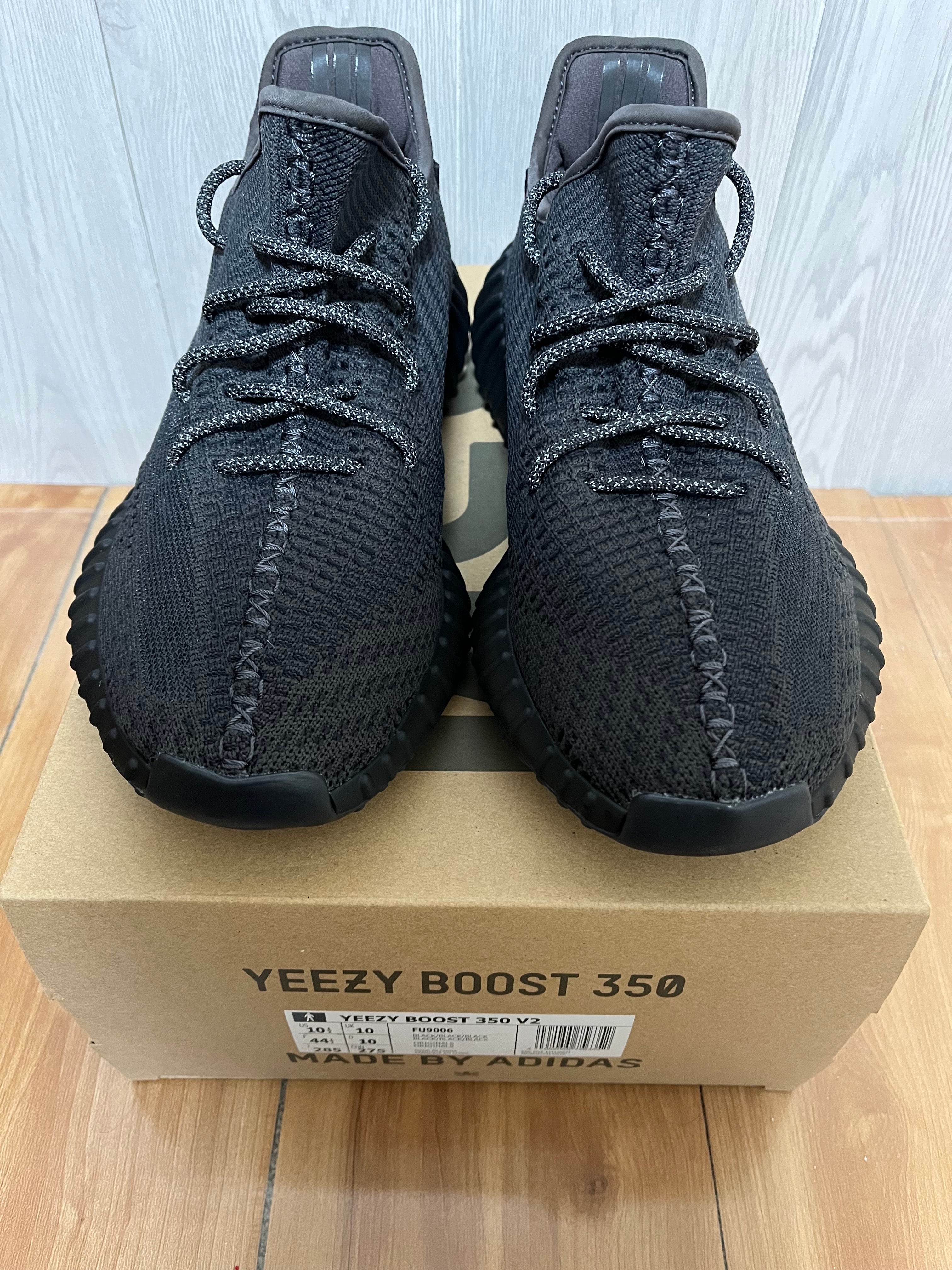 adidas YEEZY Boost 350 V2 "Black"
