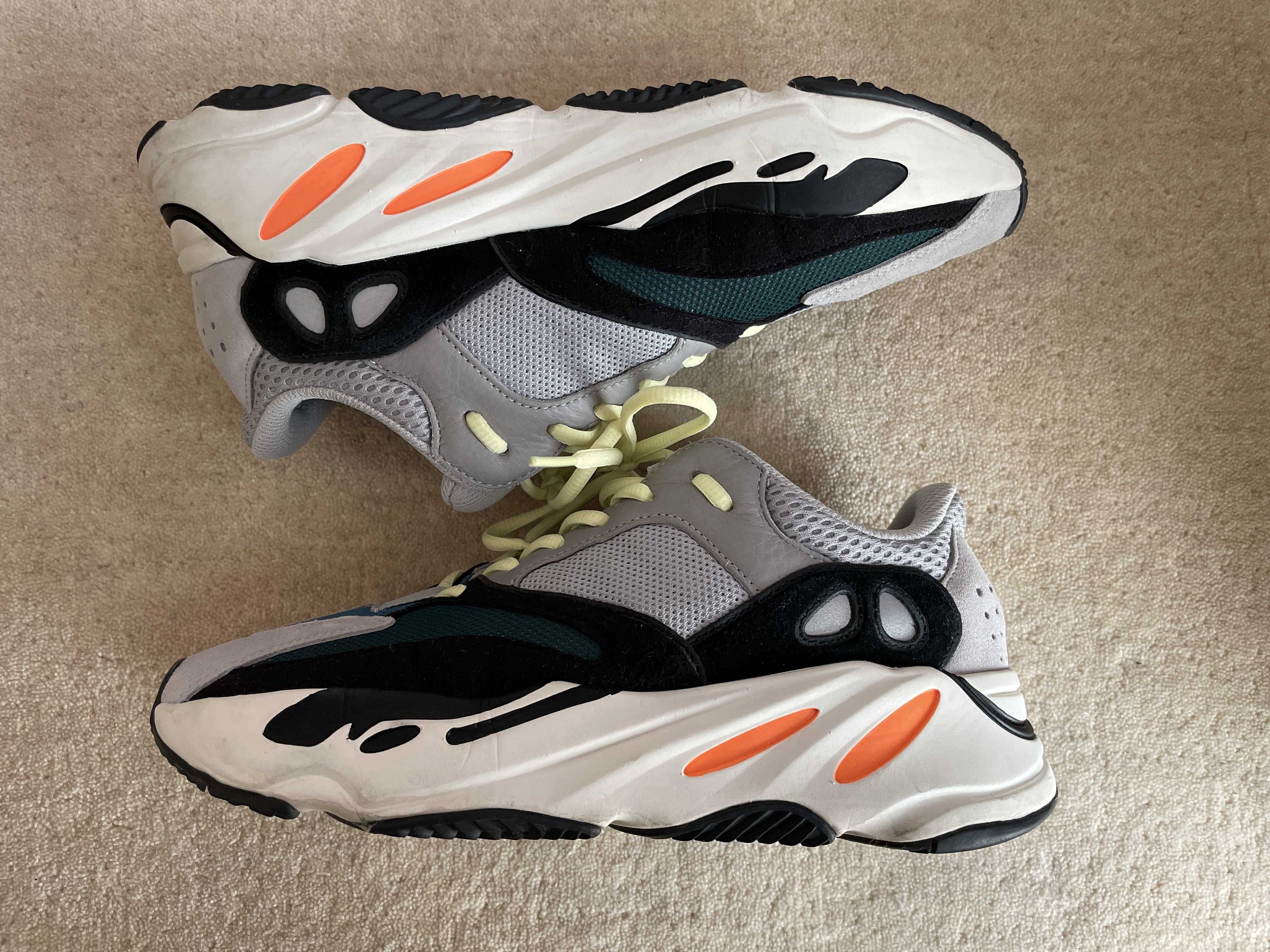 adidas YEEZY Boost 700 "Wave Runner"
