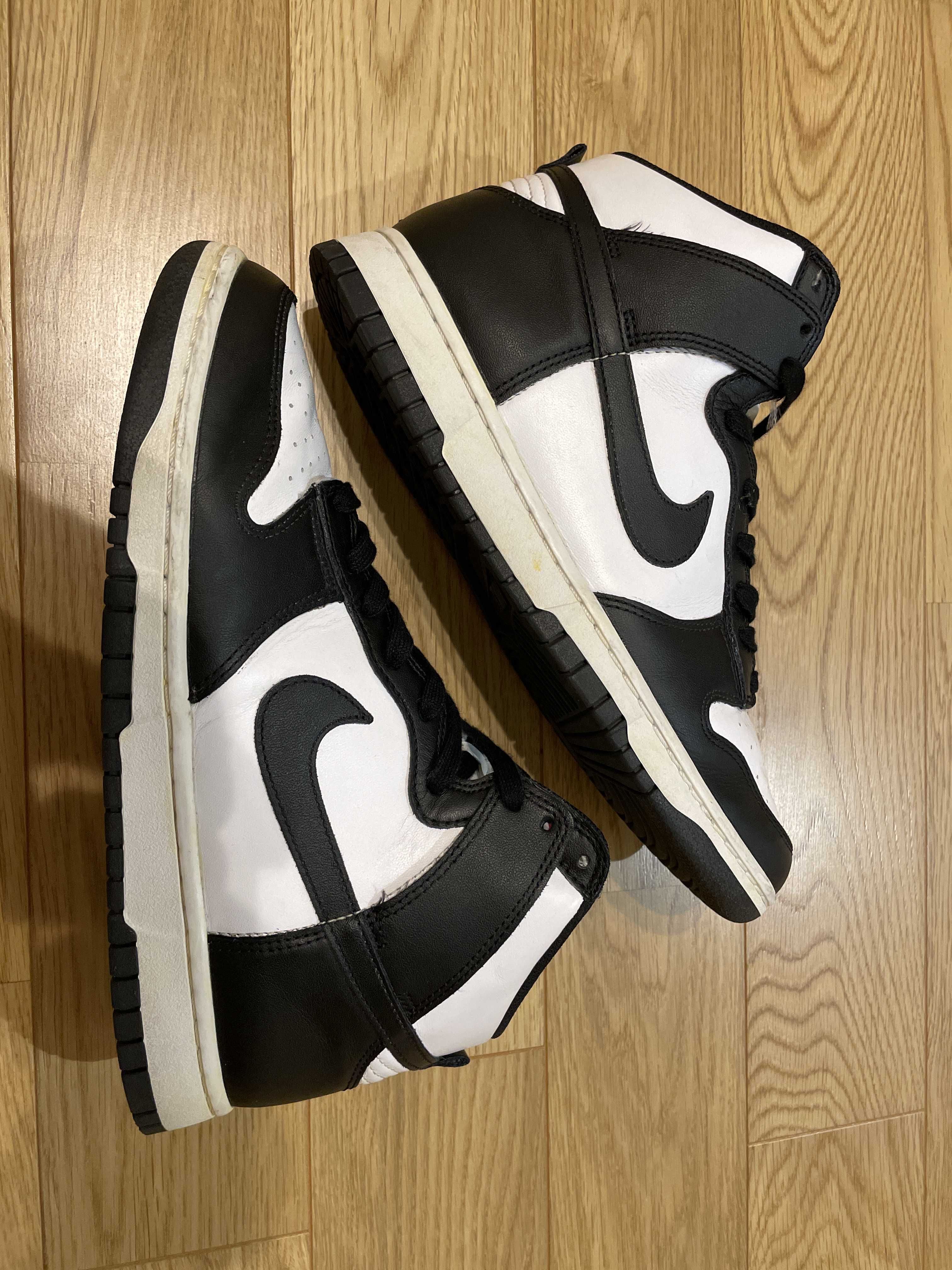 Nike Dunk High "Black and White"