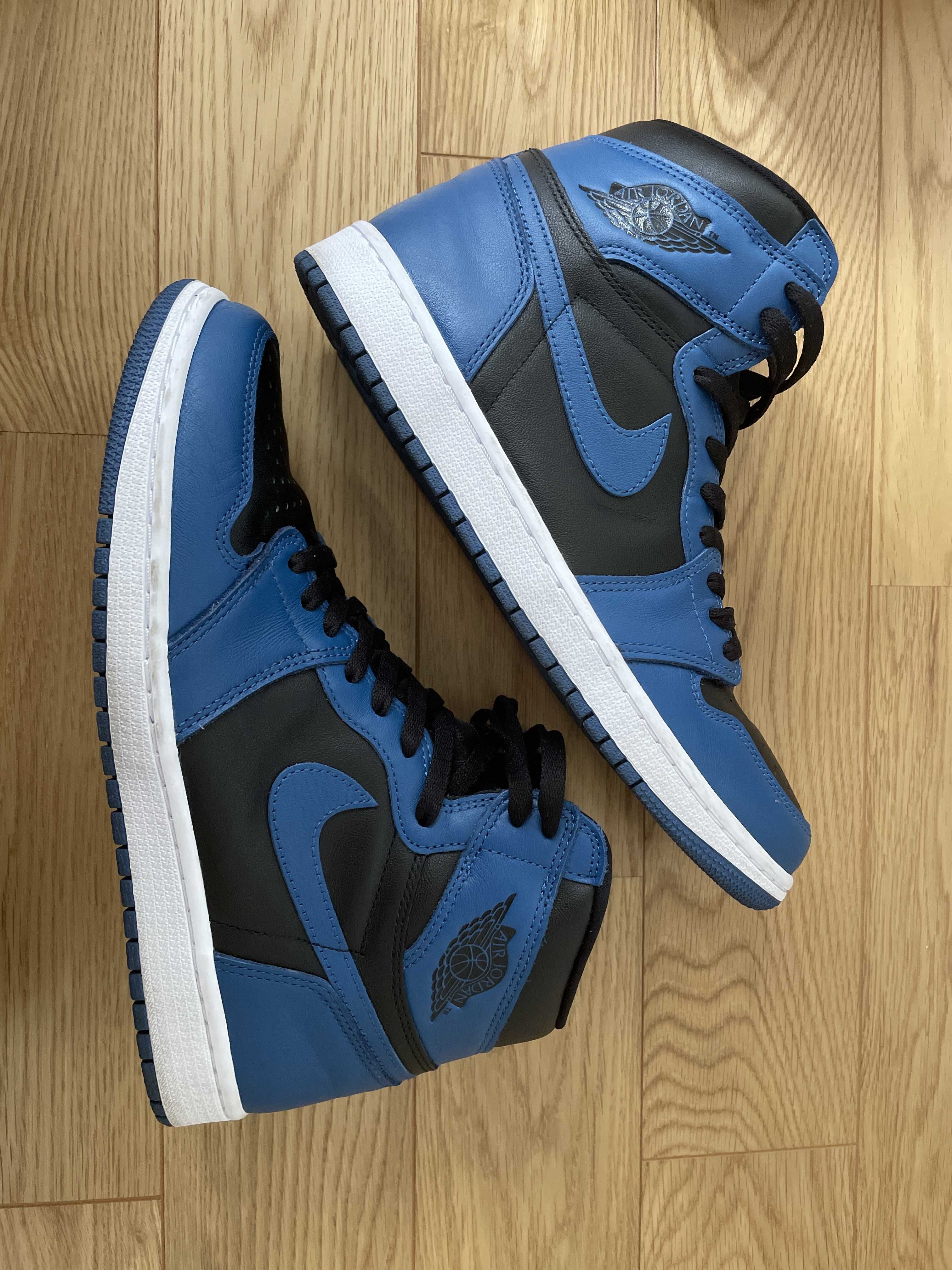Nike Air Jordan 1 Retro High OG "Dark Marina Blue"