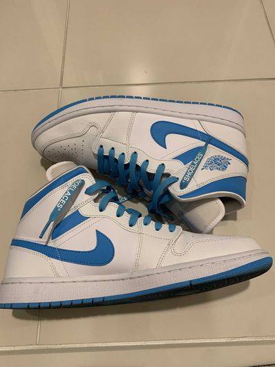 Nike Women's Air Jordan 1 Mid "UNC"