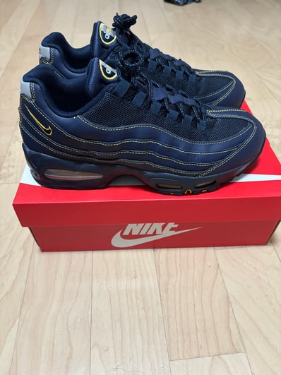 Nike Air Max 95 OG Big Bubble "Obsidian/Varsity Maize"