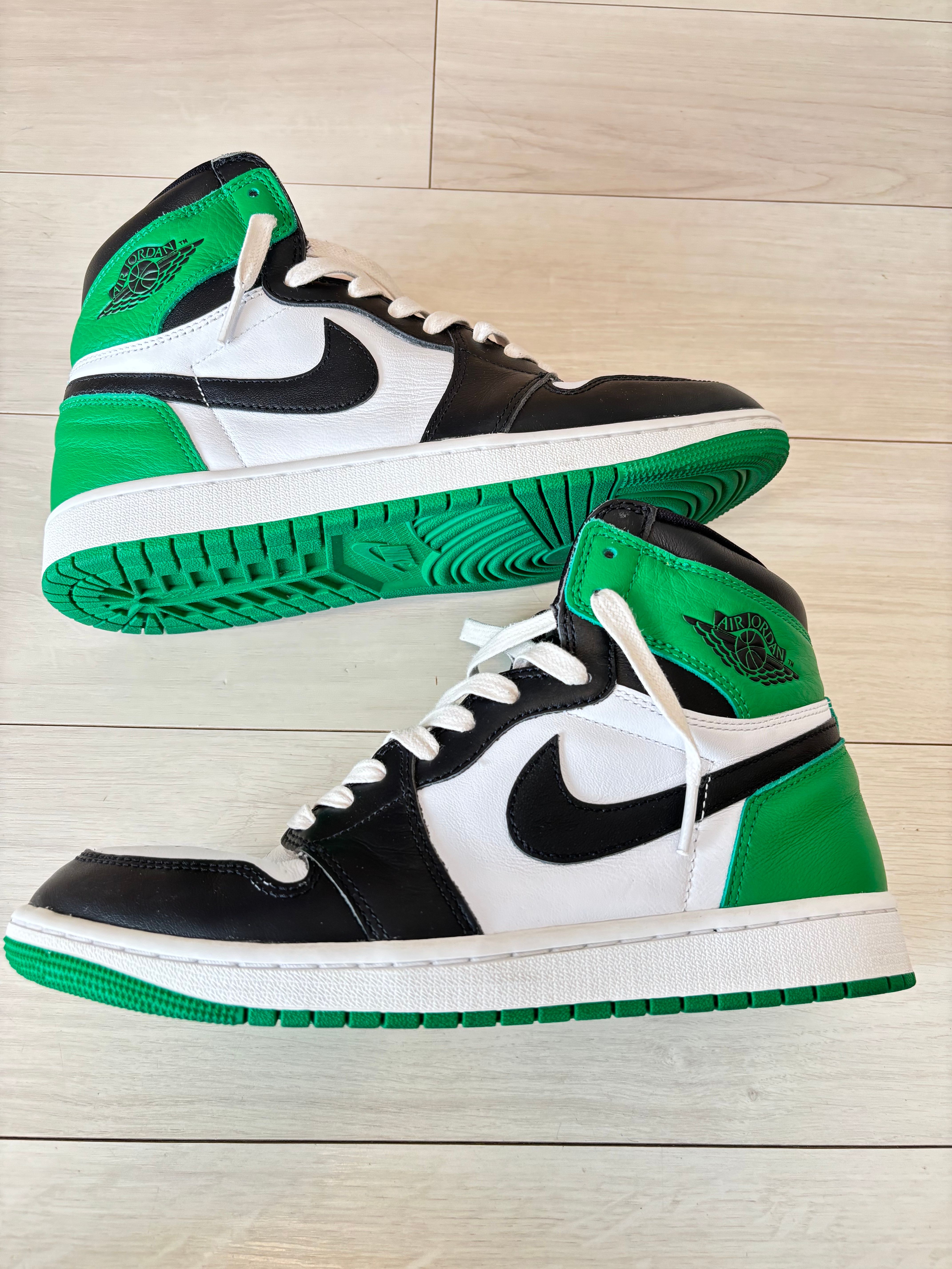 Nike Air Jordan 1 Retro High OG "Celtics/Black and Lucky Green" (2023)