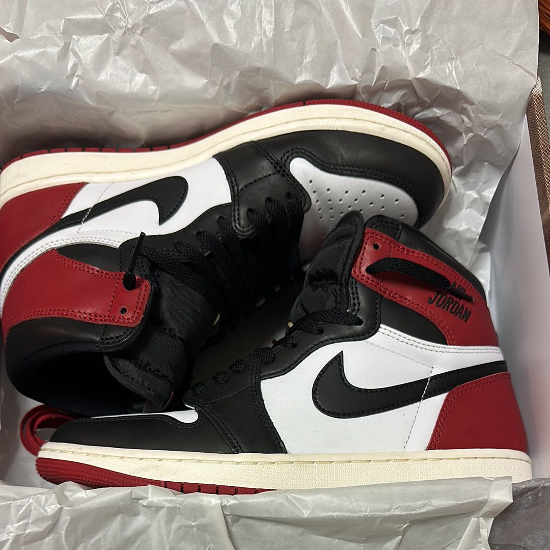 Nike Air Jordan 1 Retro High OG "Black Toe Reimagined"