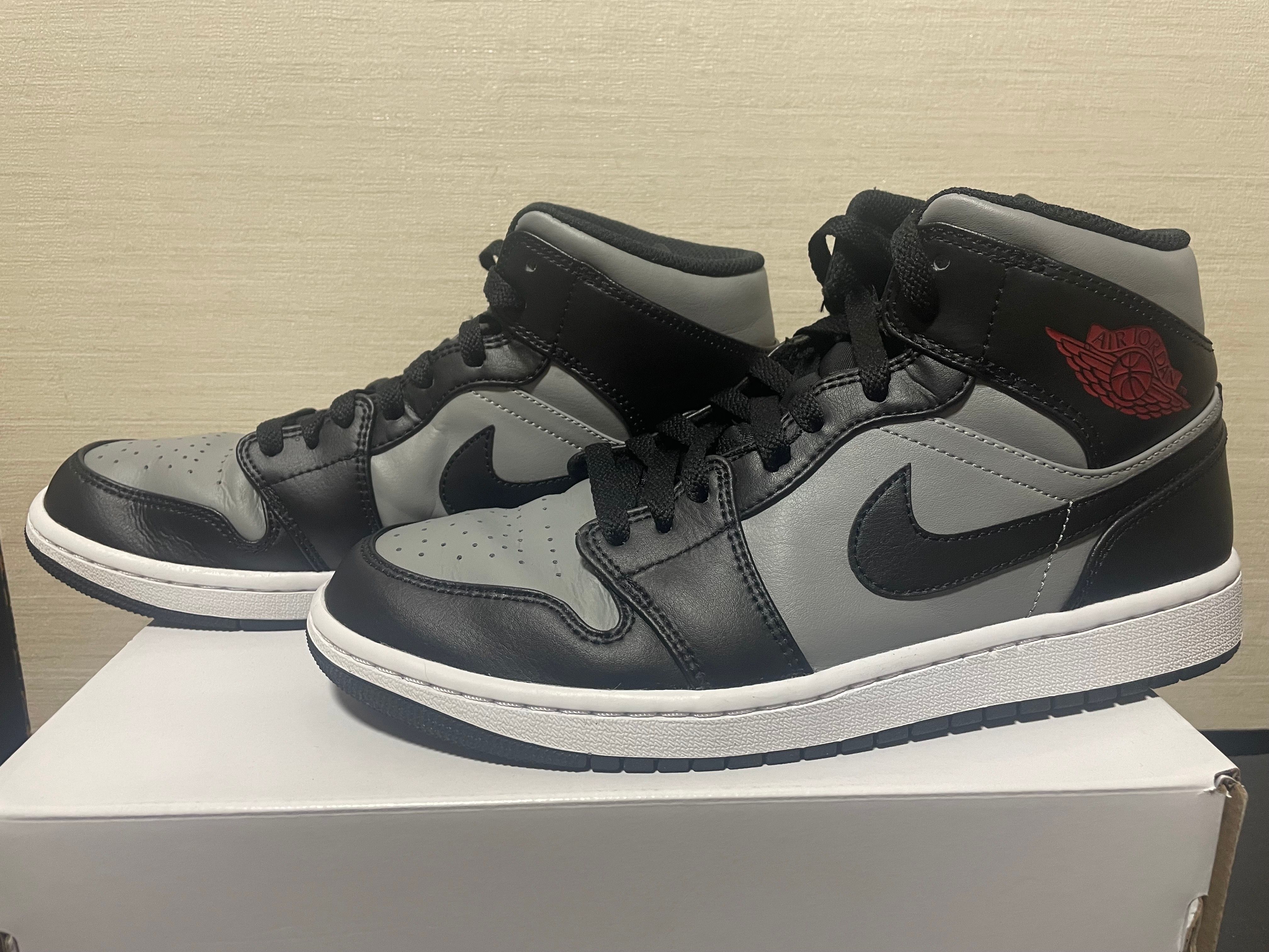 Nike Air Jordan 1 Mid "Shadow"