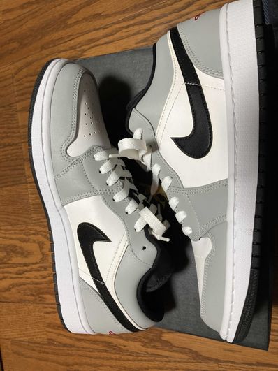 NIKE AIR JORDAN 1 LOW "LIGHT SMOKE GREY"