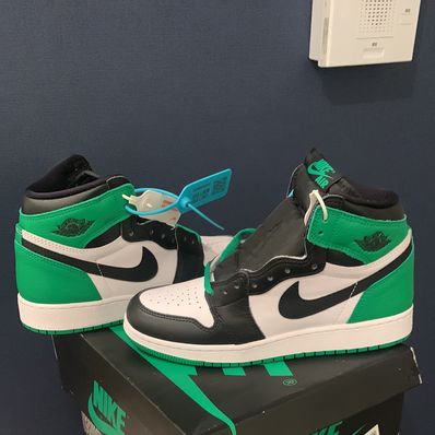 Nike GS Air Jordan 1 Retro High OG "Celtics/Black and Lucky Green" (2023)