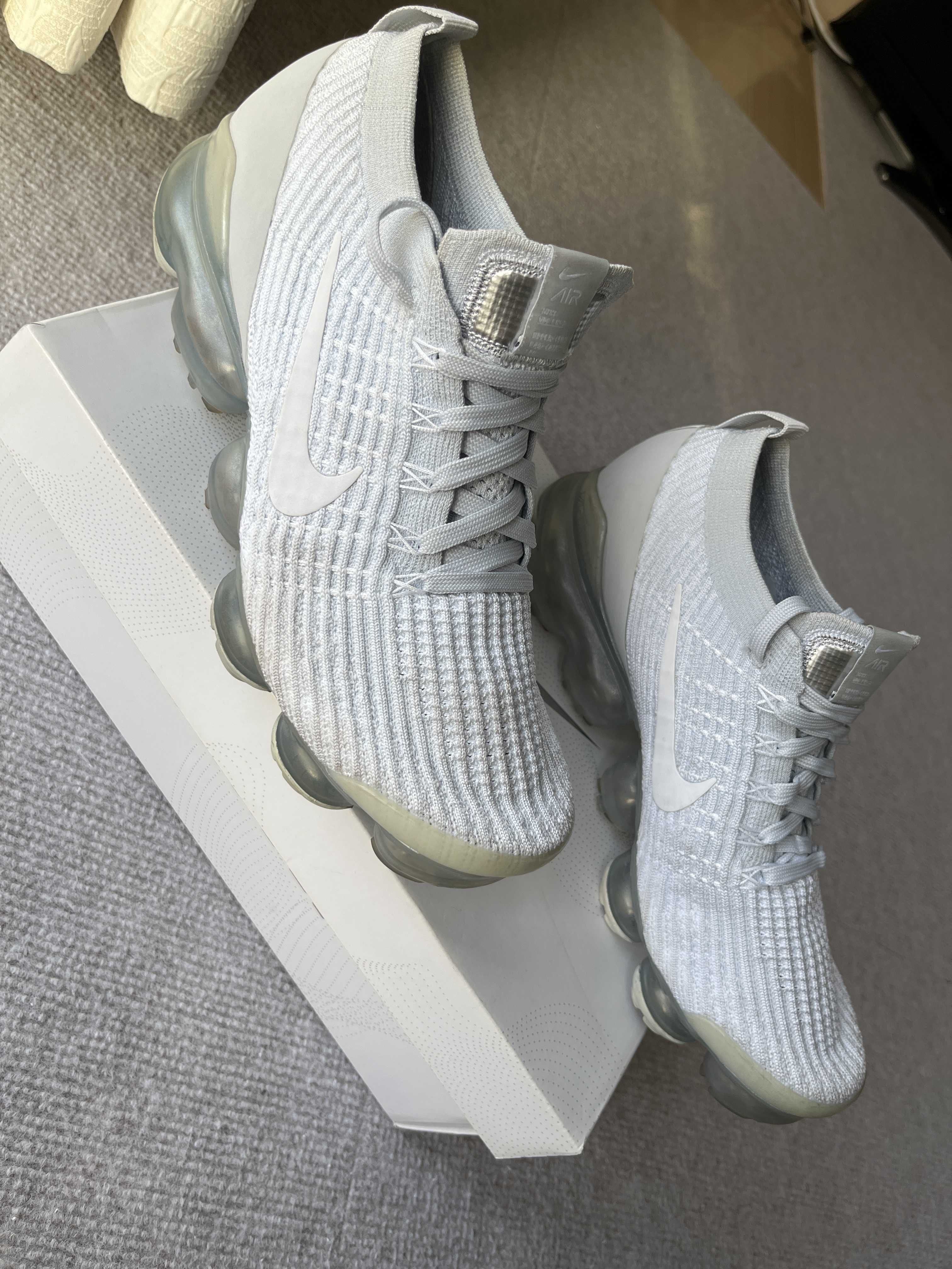 Nike Air Vapormax Flyknit 3 "White Pure Platinum"