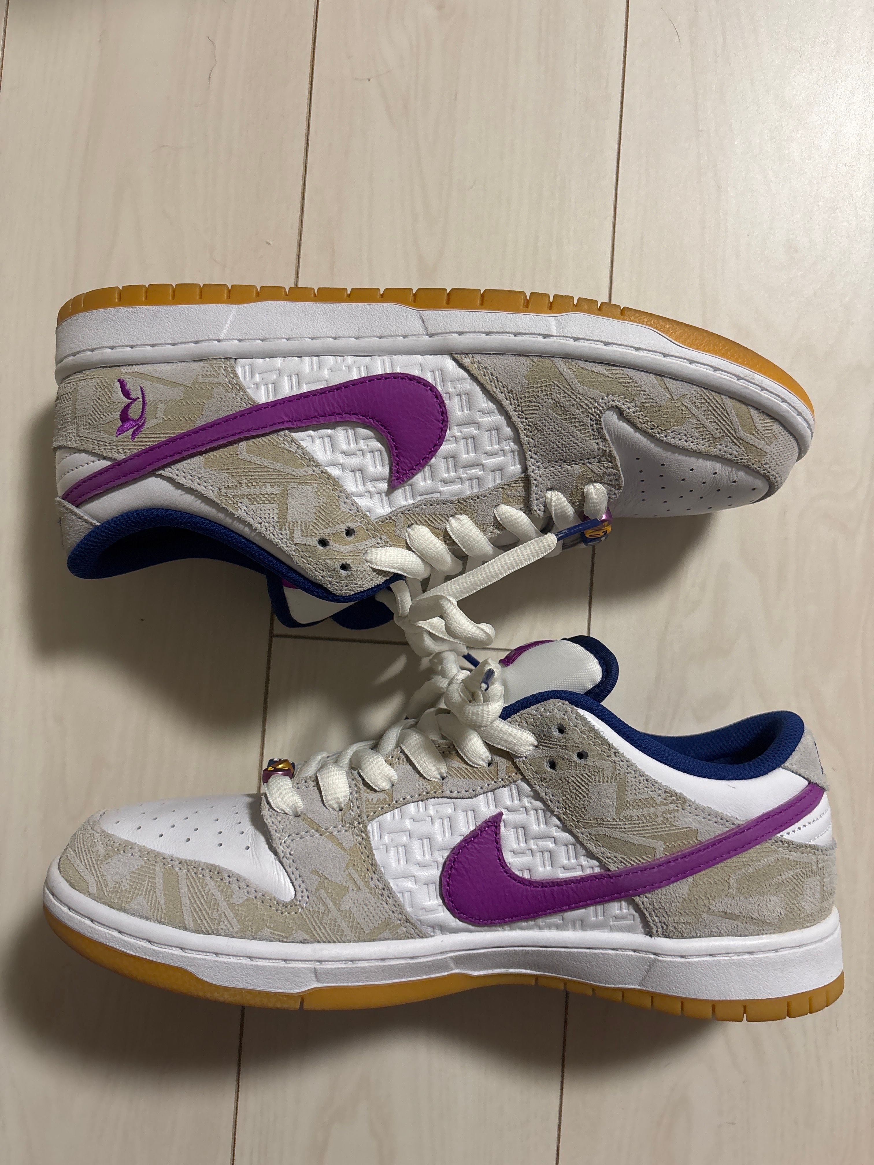 Rayssa Leal × Nike SB Dunk Low PRM "Pure Platinum and Vivid Purple"