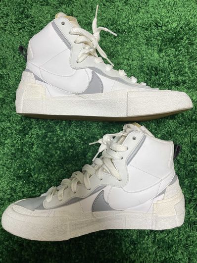 sacai × NIKE BLAZER MID "WHITE/WOLF GREY"