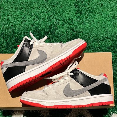Nike SB Dunk Low "Infrared"