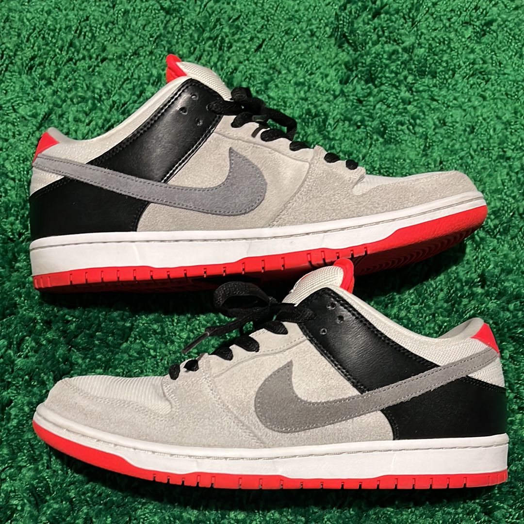 Nike SB Dunk Low "Infrared"