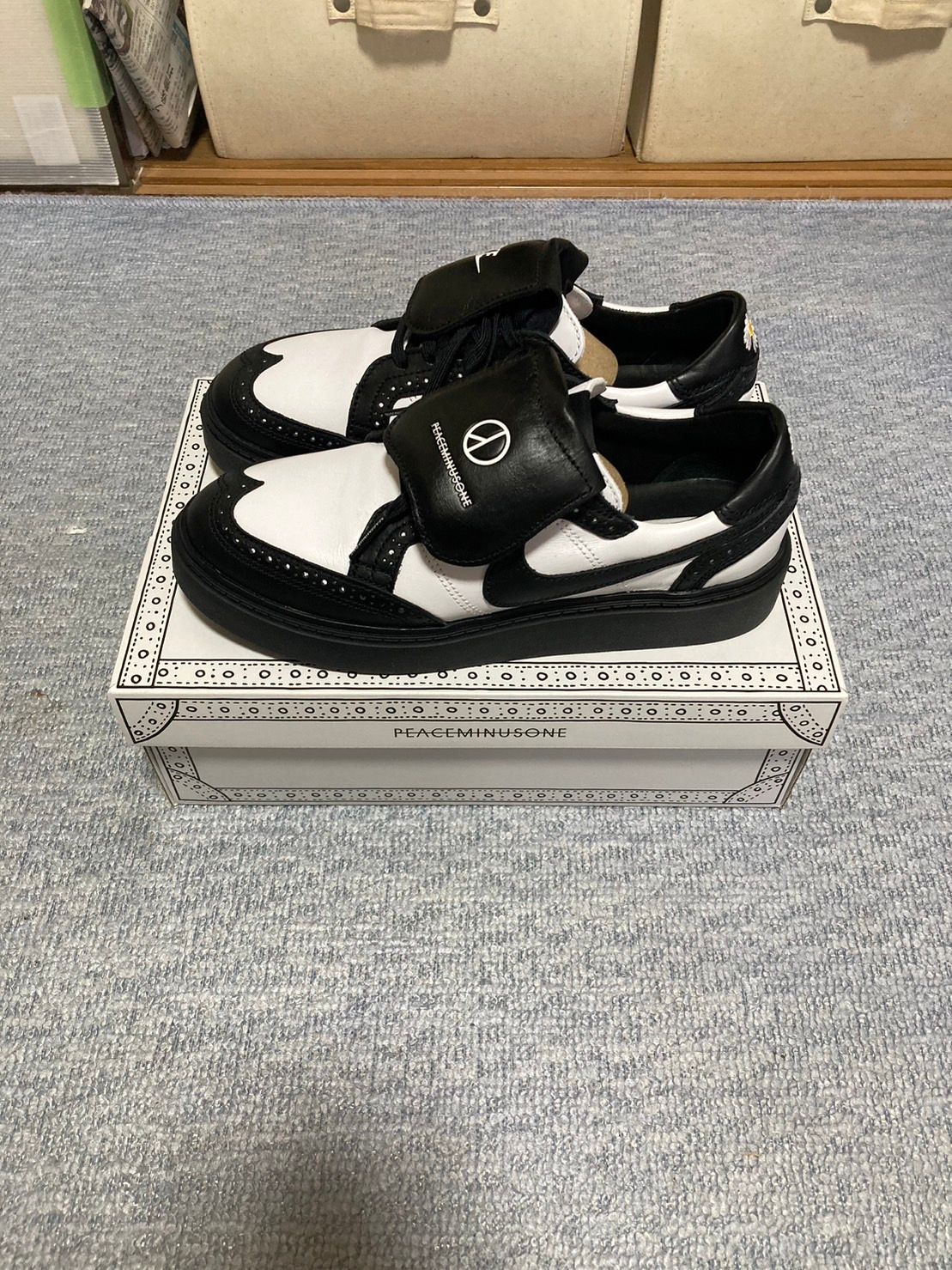 PEACEMINUSONE × Nike Kwondo 1 "Black and White" / G-DRAGON