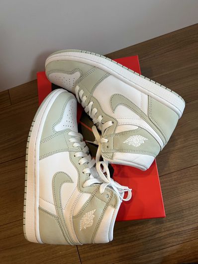 Nike Women's Air Jordan 1 High OG "Seafoam"