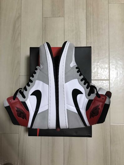 Nike Air Jordan 1 High OG "White/Black/Light Smoke Grey"