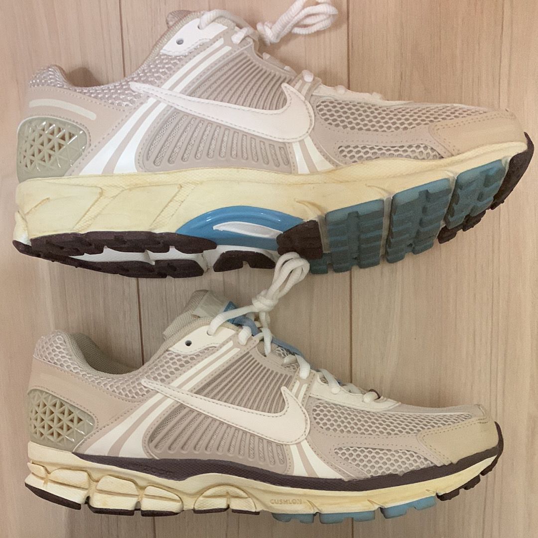 Nike Women's Zoom Vomero 5 "Oatmeal"