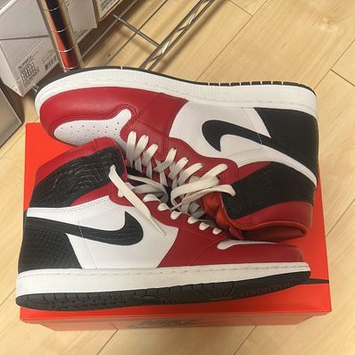 Nike Women's Air Jordan 1 High OG "Satin Red"