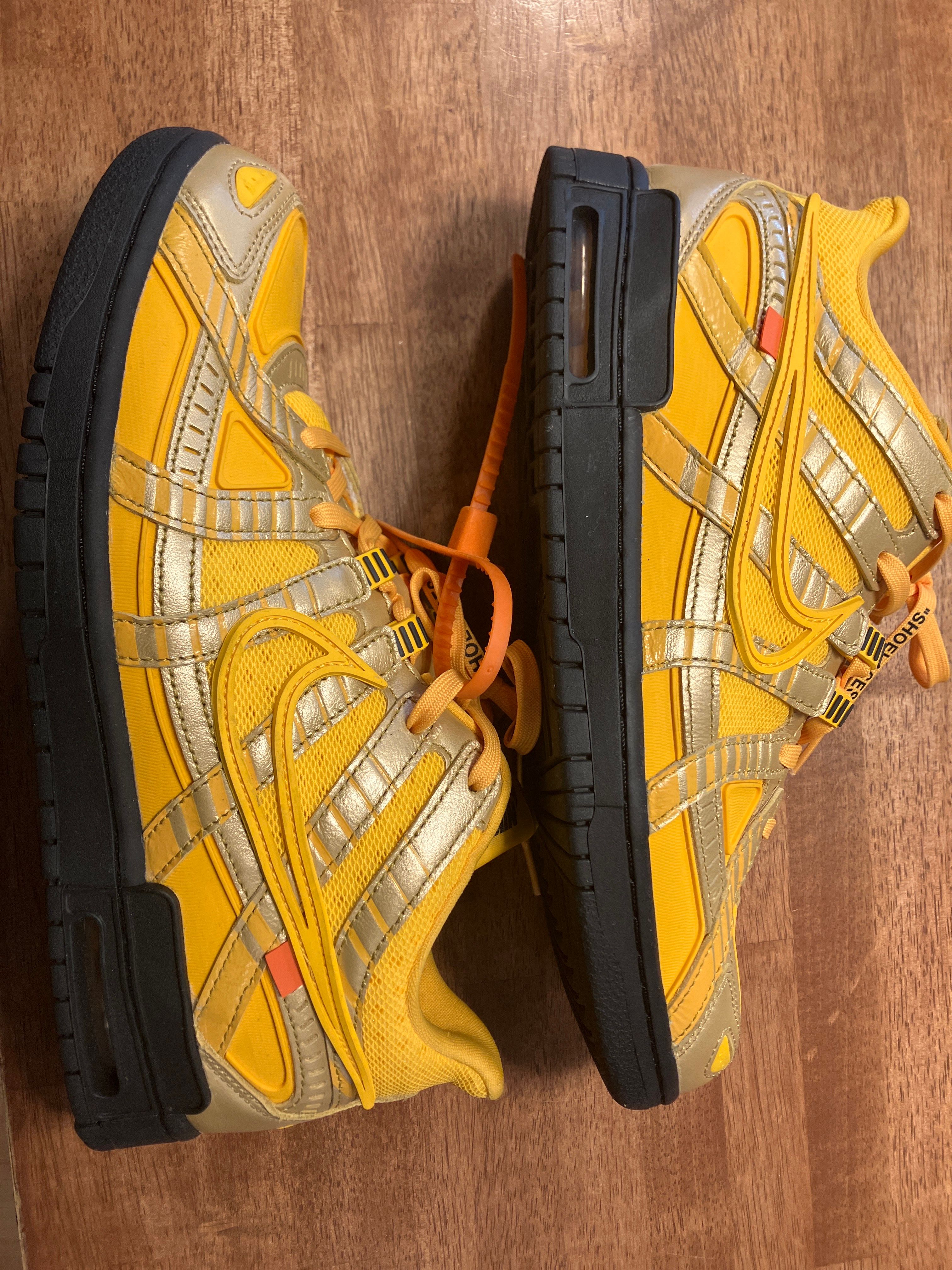 Off-White × Nike Air Rubber Dunk "University Gold"