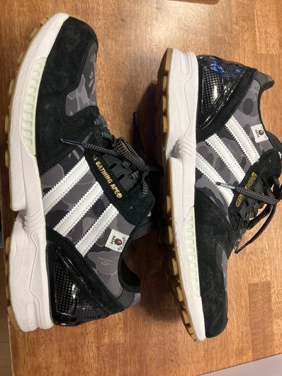 A BATHING APE × UNDEFEATED × adidas ZX8000 "Black"
