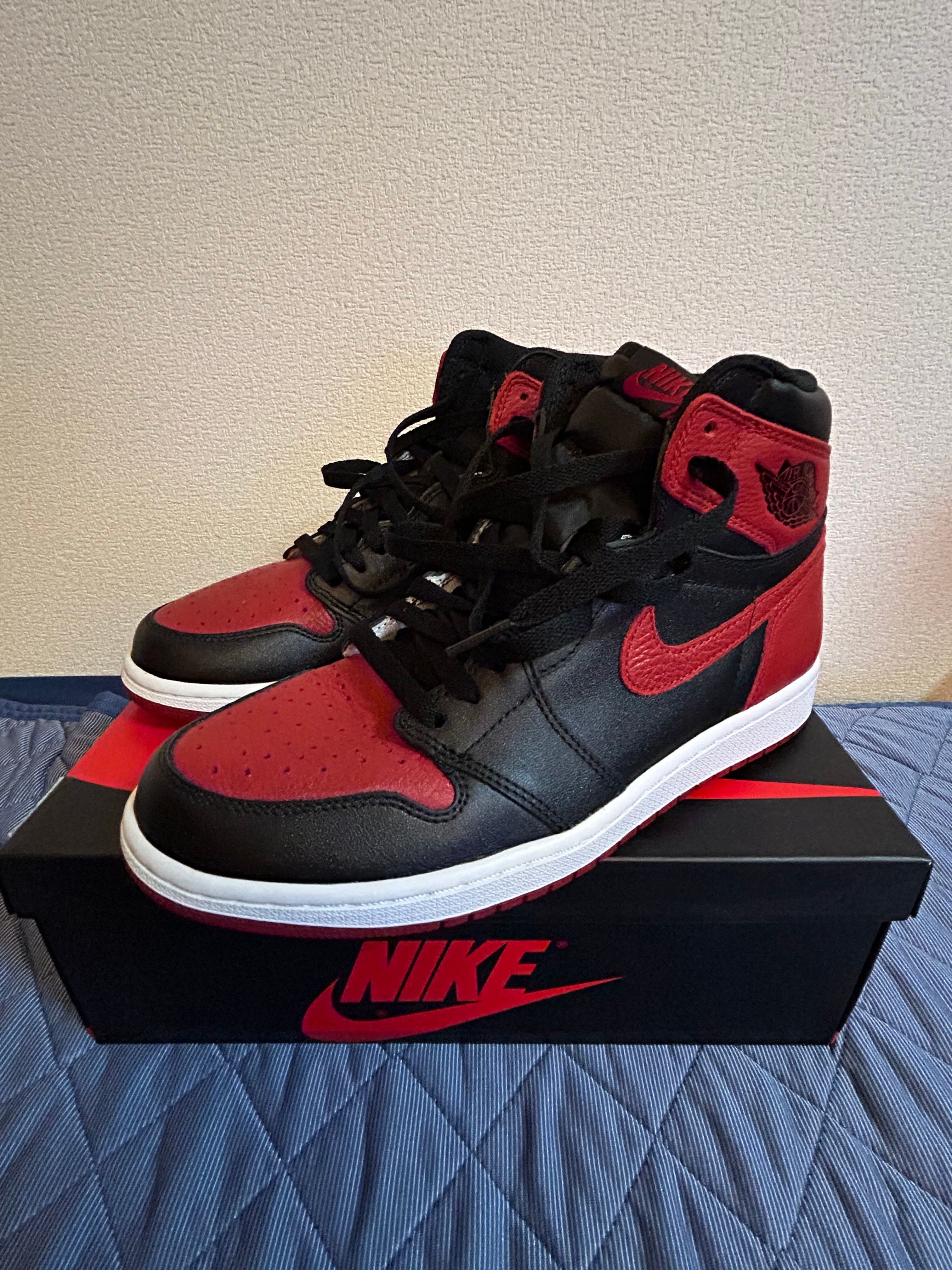 Nike Air Jordan 1 Retro High OG "Bred/Banned" (2016)