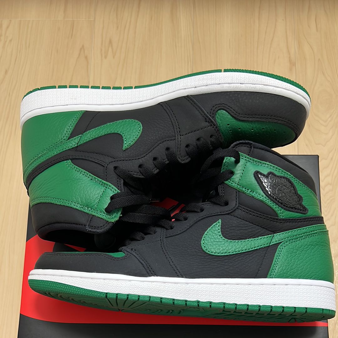 Nike Air Jordan 1 Retro High OG "Black/Pine Green" (2020)      