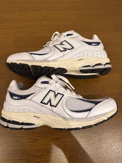 New Balance 2002R "White/Navy"