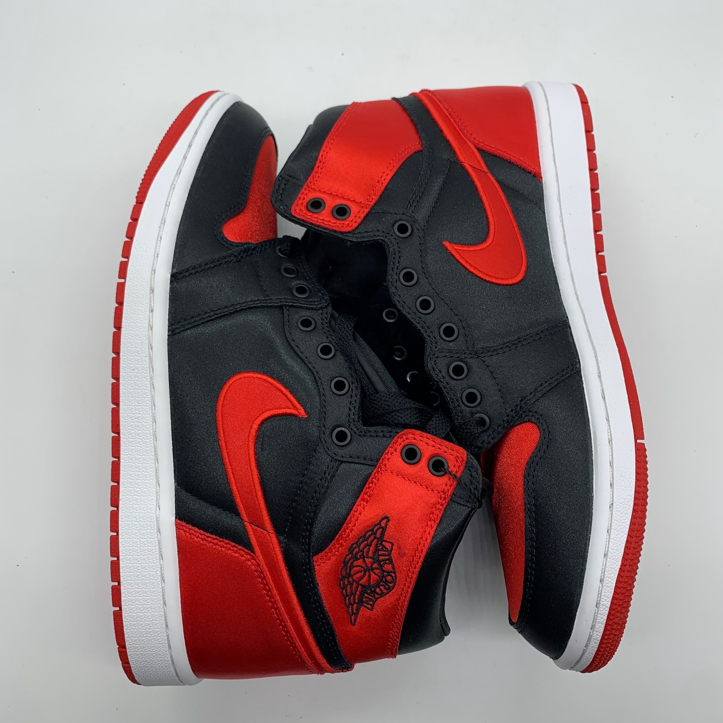 Nike Women's Air Jordan 1 Retro High OG "Satin Bred"