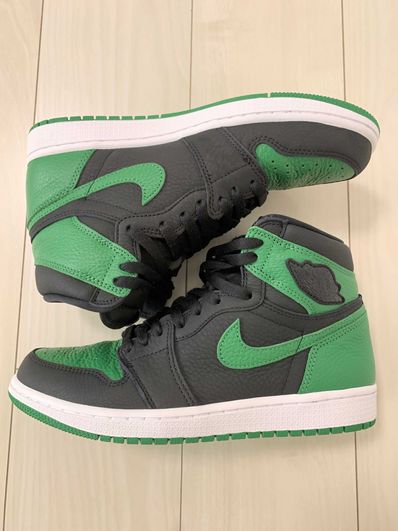 Nike Air Jordan 1 Retro High OG "Black/Pine Green" (2020)