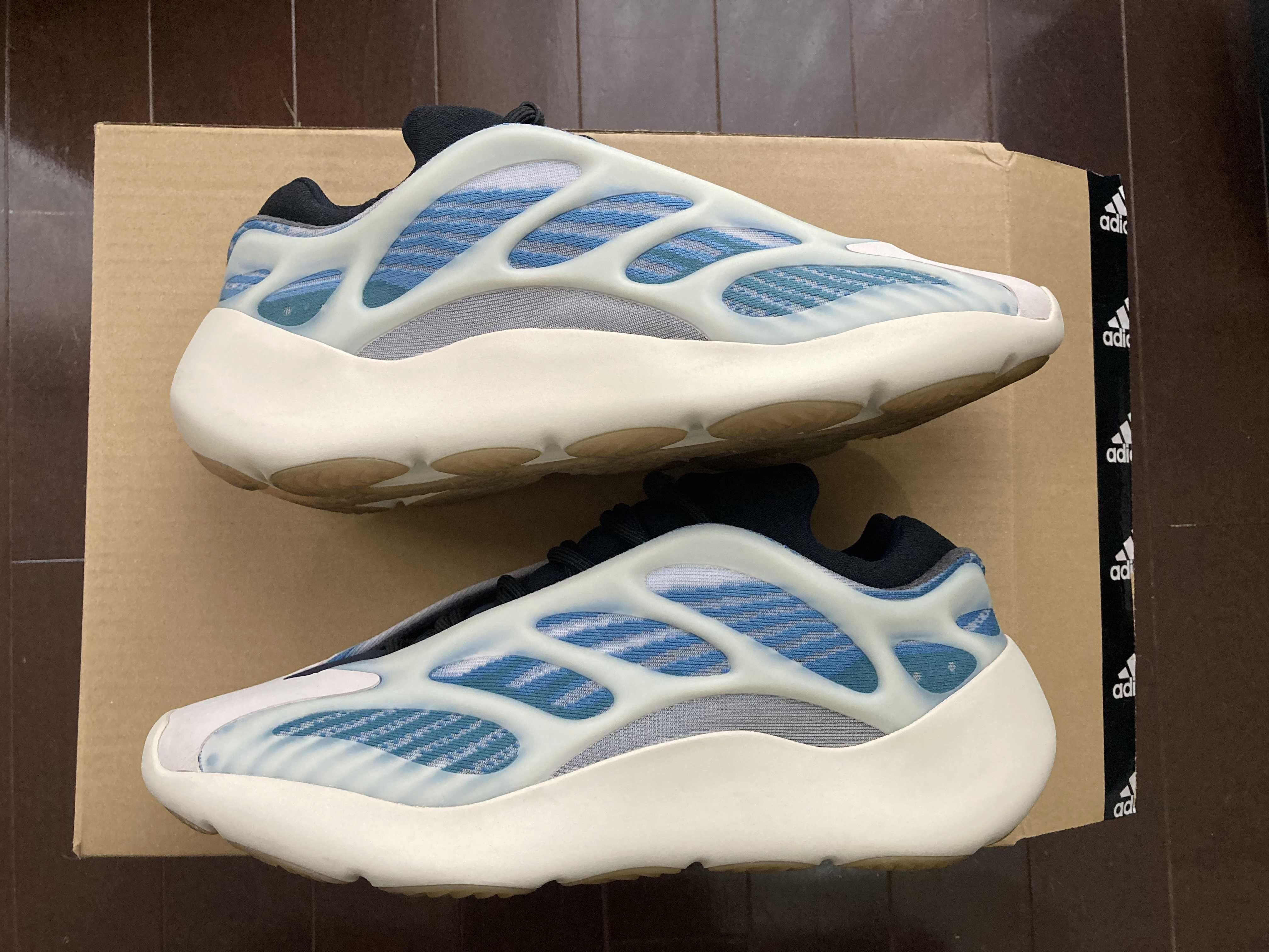 adidas YEEZY 700V3 "Kyanite"
