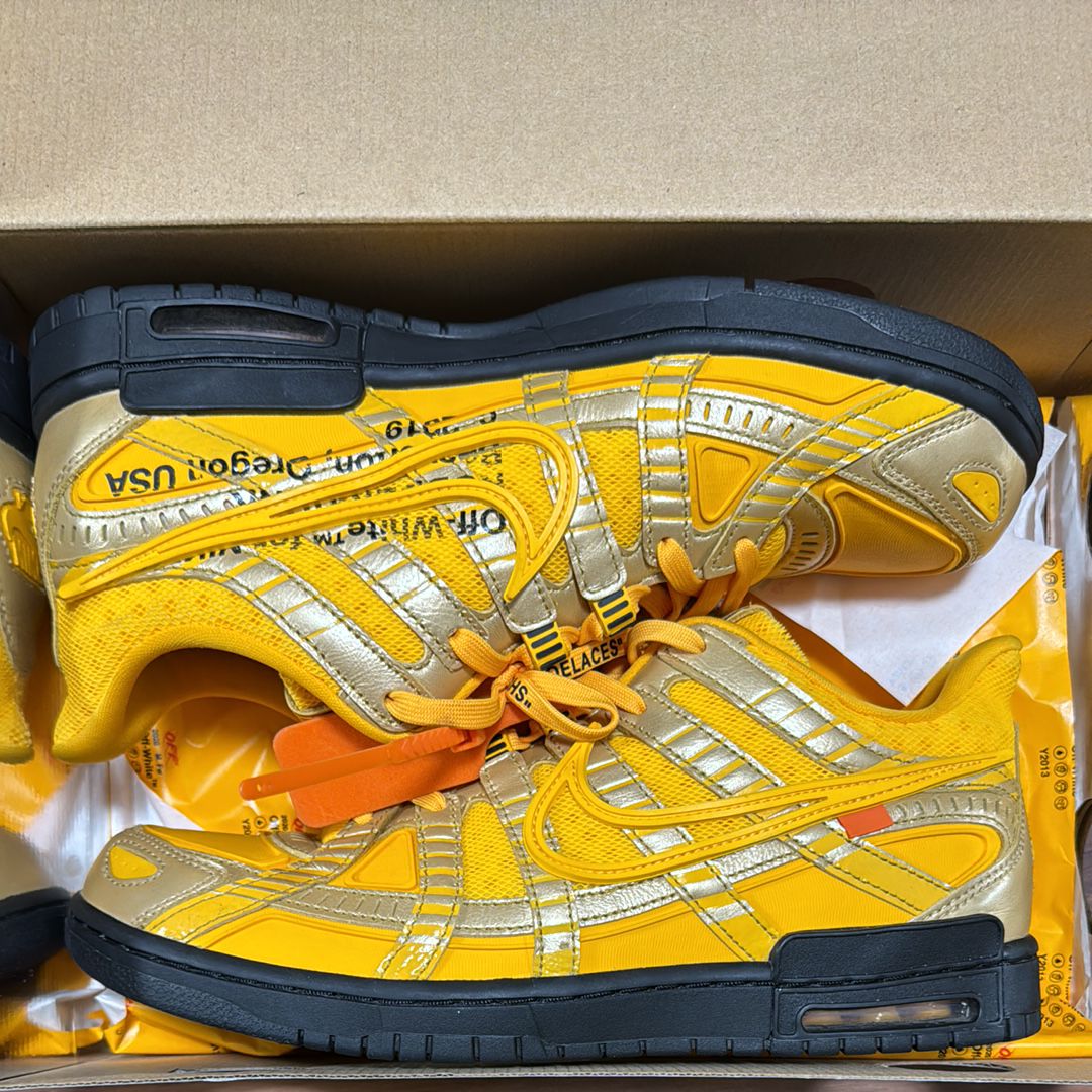 Off-White × Nike Air Rubber Dunk "University Gold" 