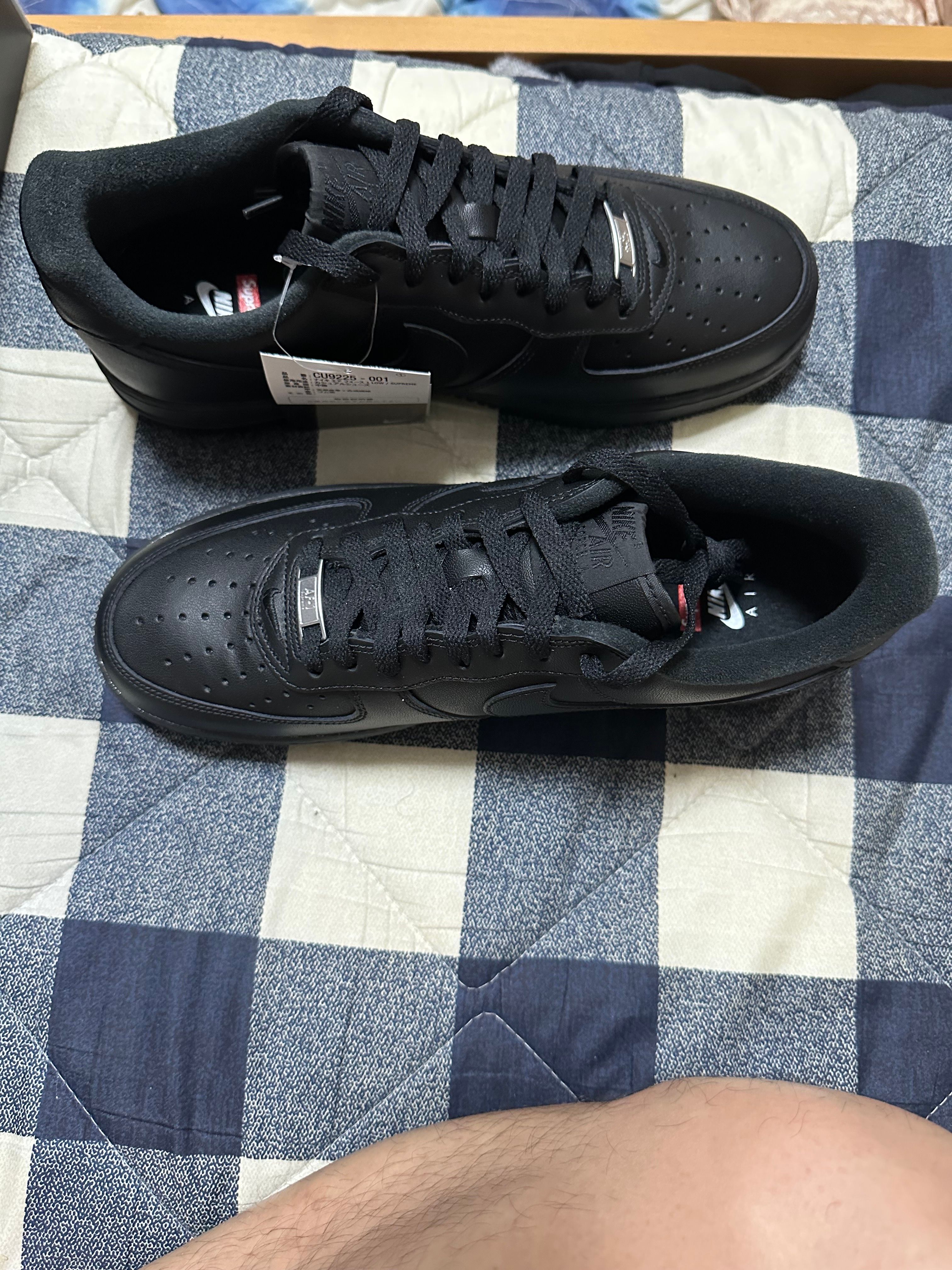 Supreme × Nike Air Force 1 Low "Black"