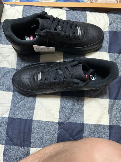 Supreme × Nike Air Force 1 Low "Black"