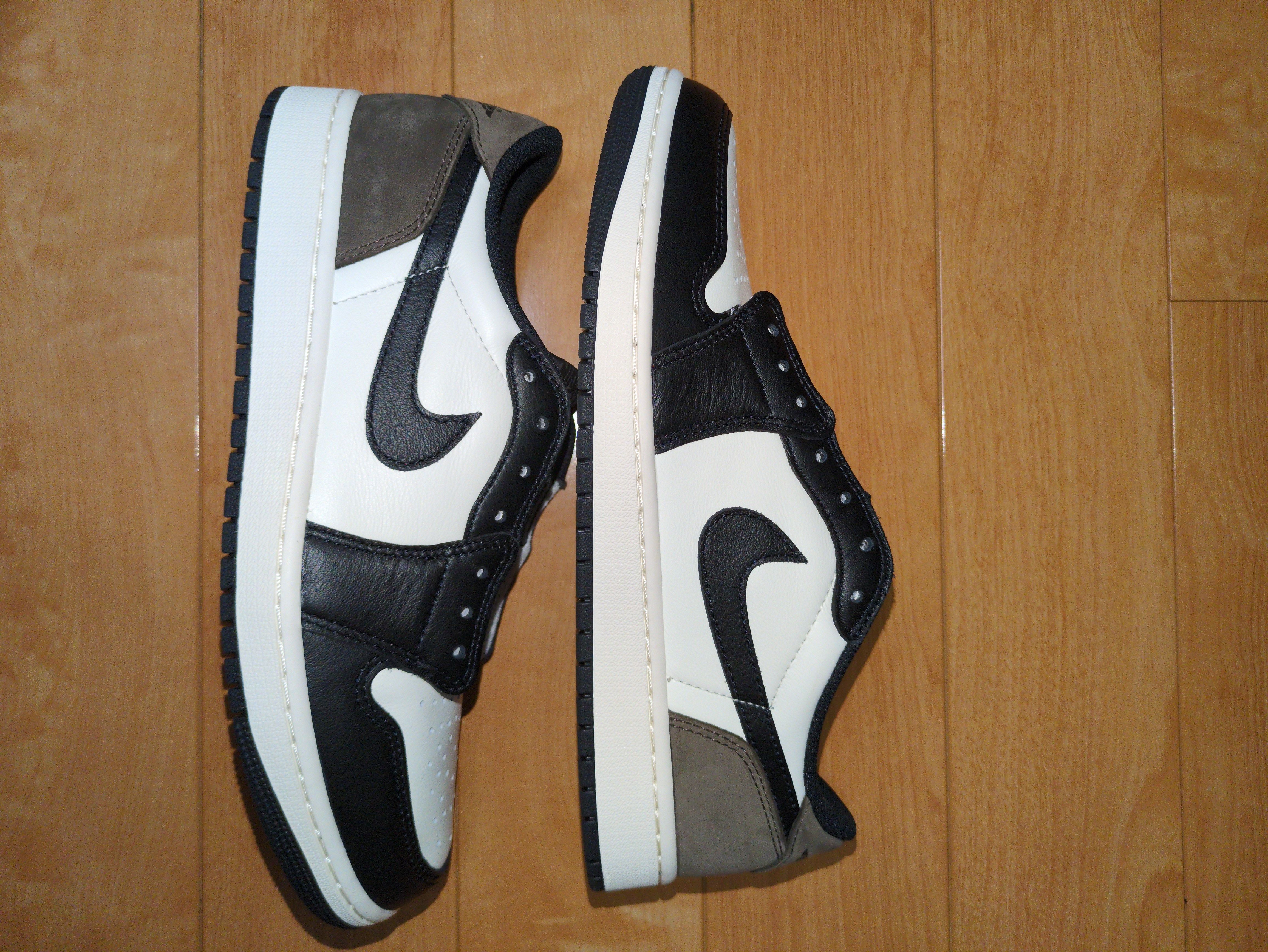 Nike Air Jordan 1 Retro Low OG "Mocha"