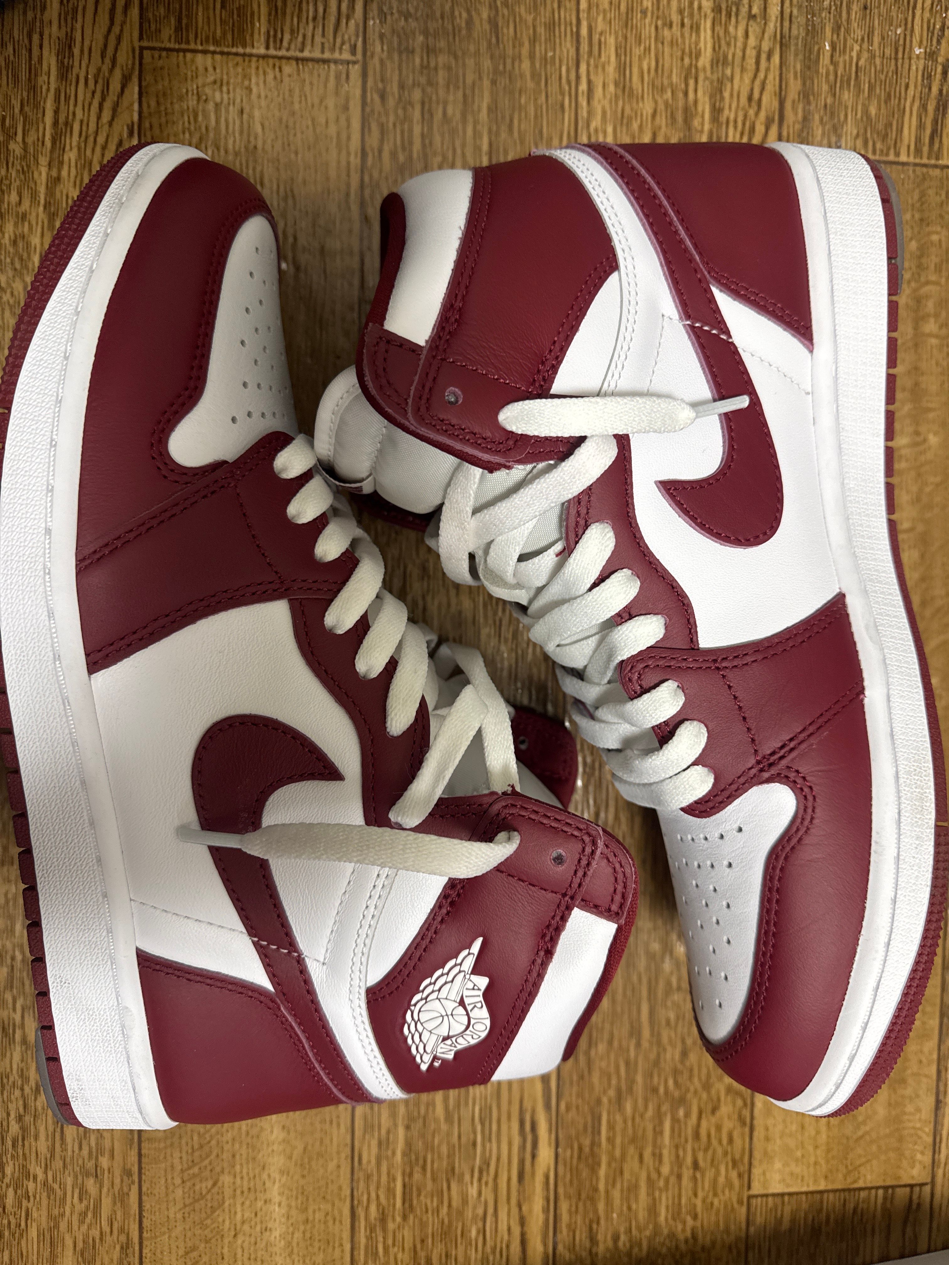 Nike Air Jordan 1 Retro High OG "Artisanal Red"