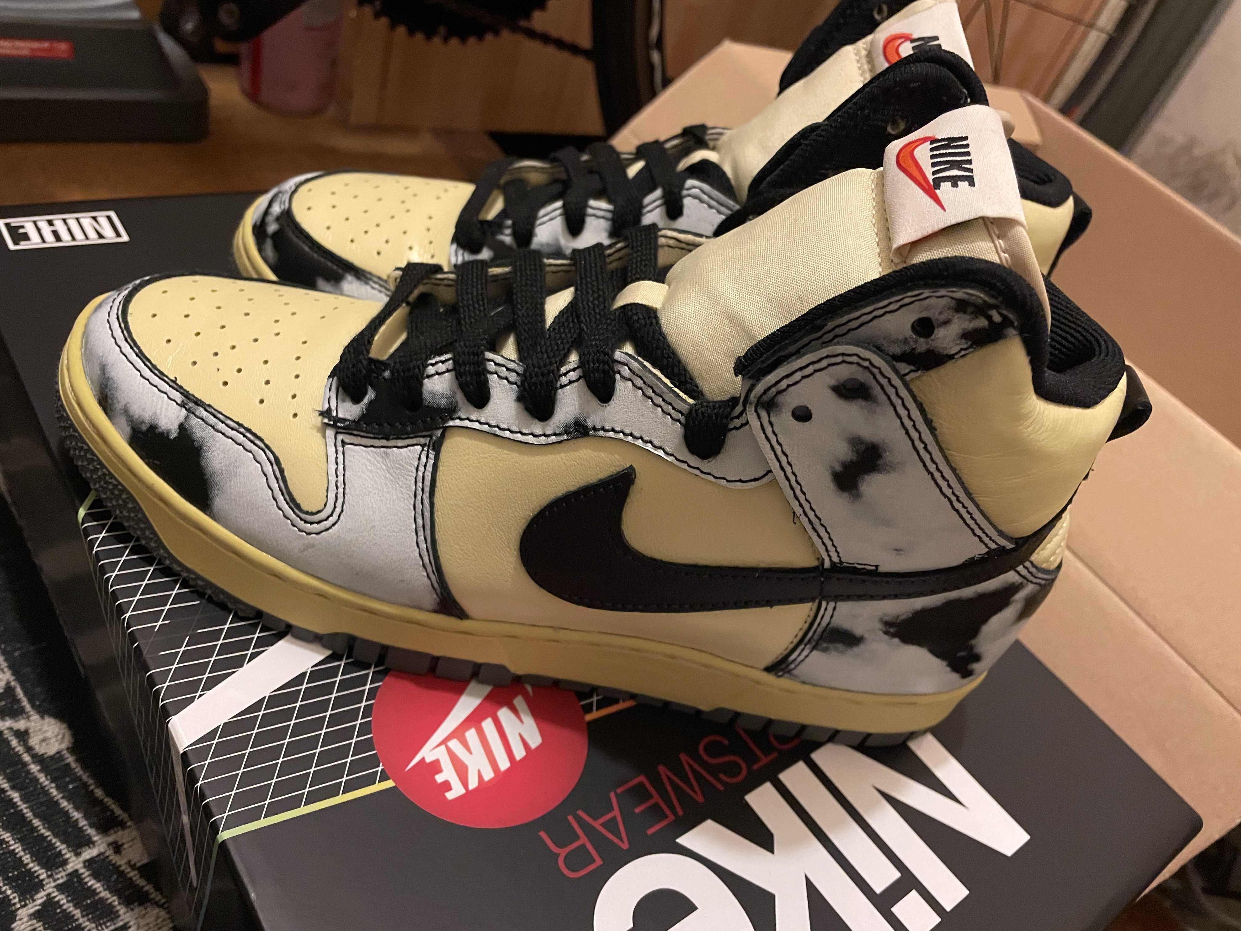 Nike Dunk High "Black Acid Wash"