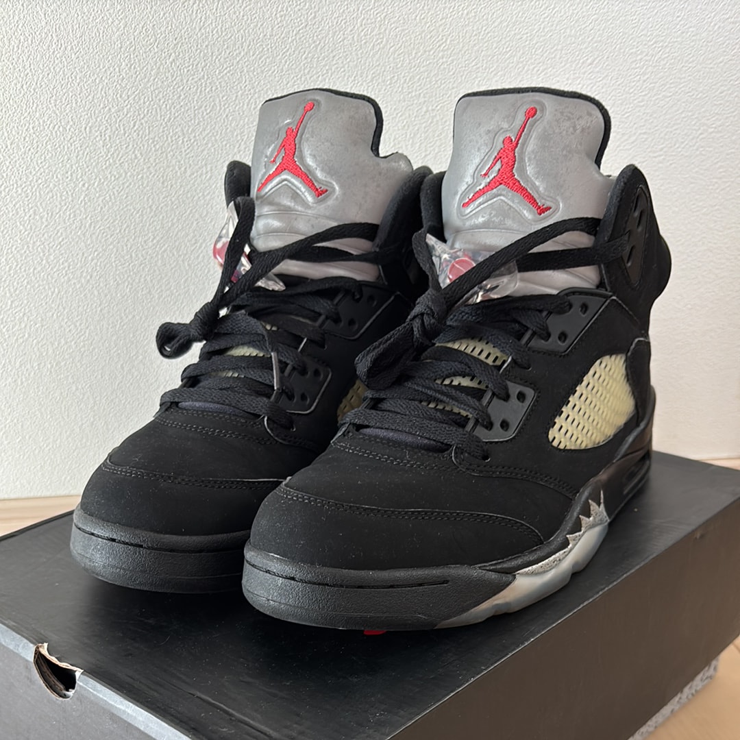 Nike Air Jordan 5 Retro OG "Black/Fire Red/Metallic Silver/White" (2016)