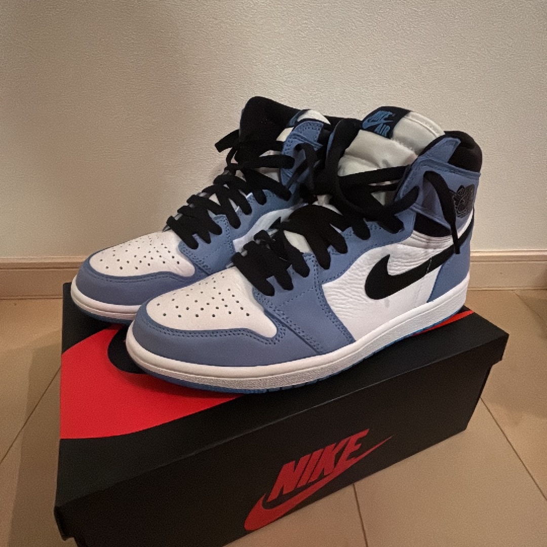 Nike Air Jordan 1 High OG "University Blue"