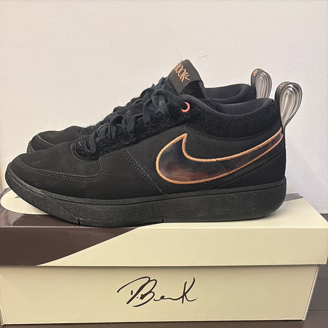 ナイキ ブック1 EP "ヘブン" (FJ4250-001)