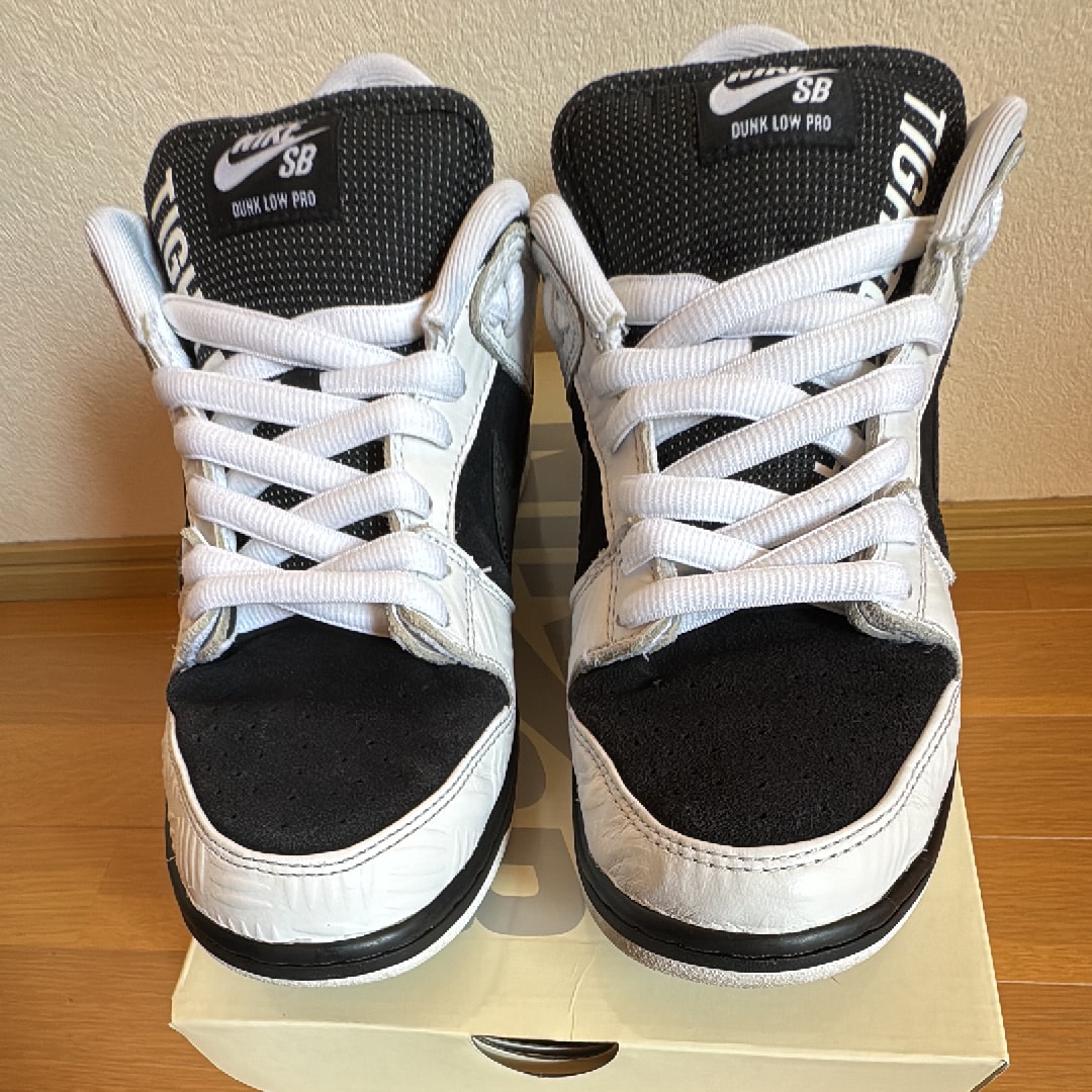 TIGHTBOOTH × Nike SB Dunk Low Pro QS "Black and White"