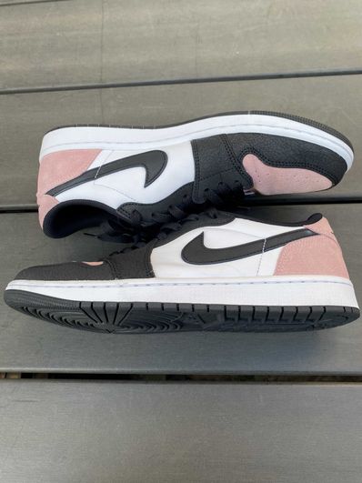 Nike Air Jordan 1 Low OG "Bleached Coral"