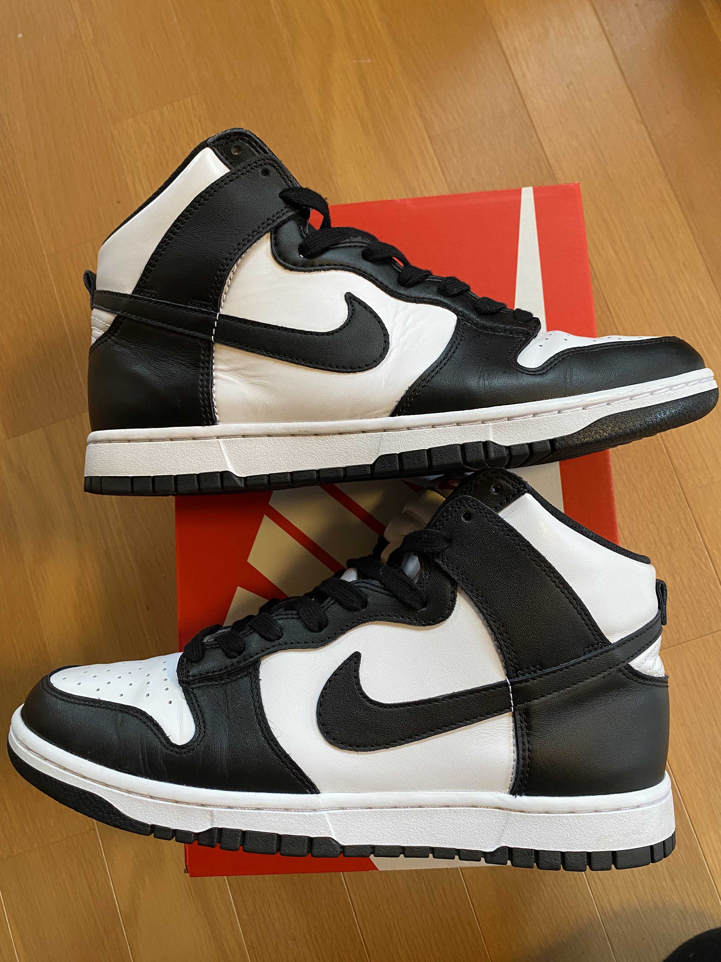 Nike Dunk High "Black and White"