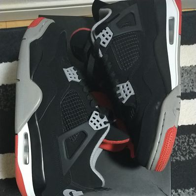 Nike Air Jordan 4 Retro "Bred" (2019)