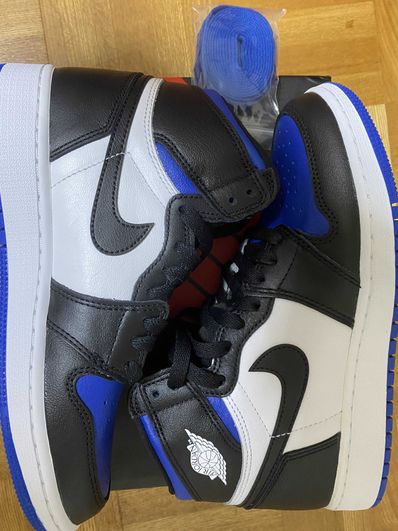 Nike GS Air Jordan 1 High "Royal Toe" (2020)
