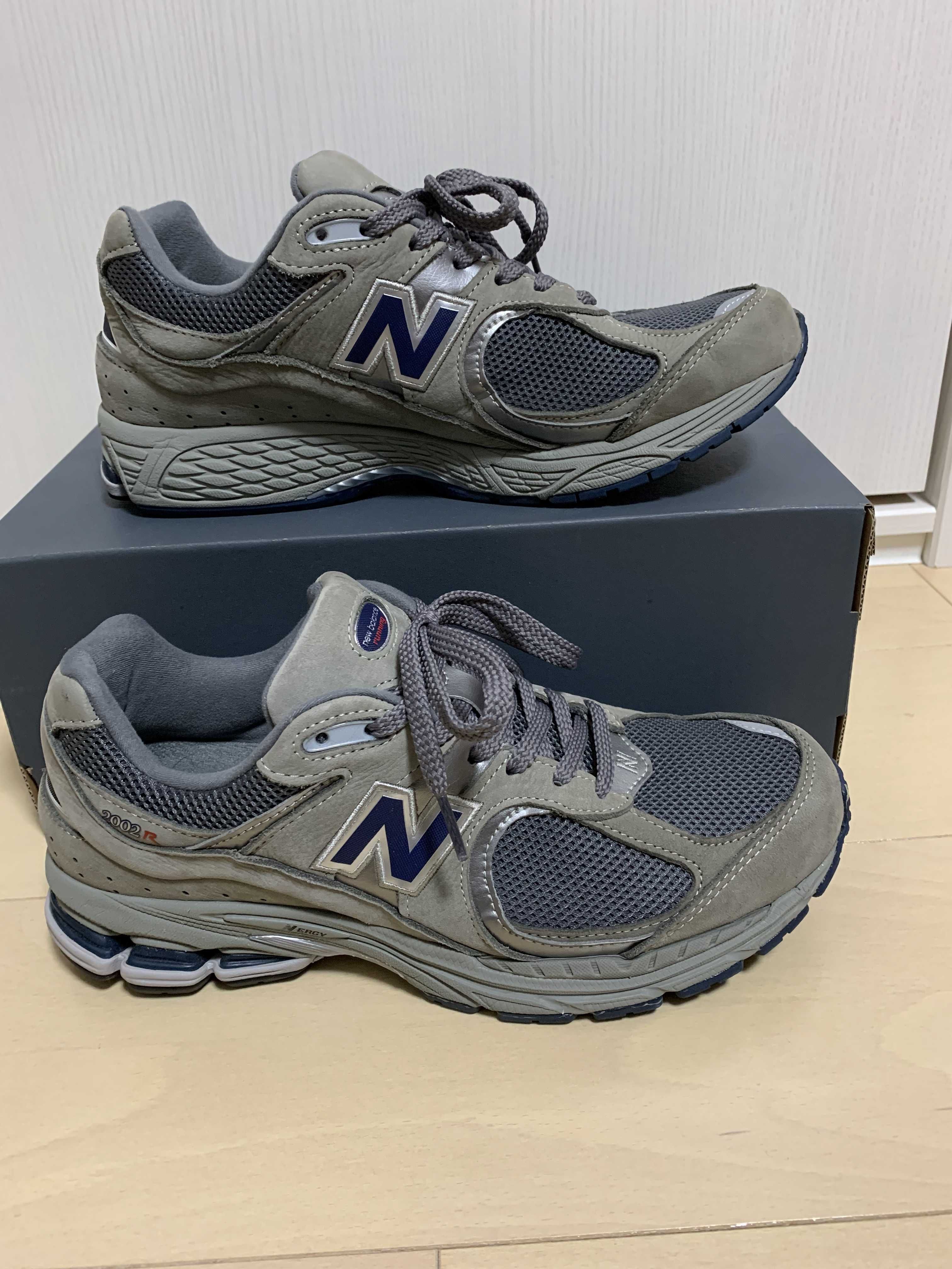 New Balance 2002R "Gray"