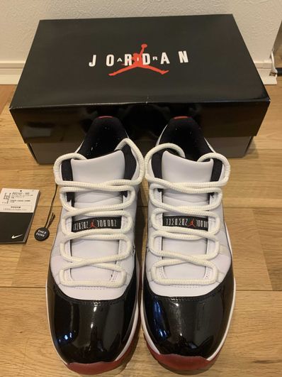 Nike Air Jordan 11 Low "Gym Red"