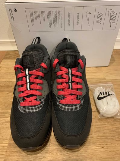 UNDEFEATED × Nike Air Max 90 "Black/Rush Pink"