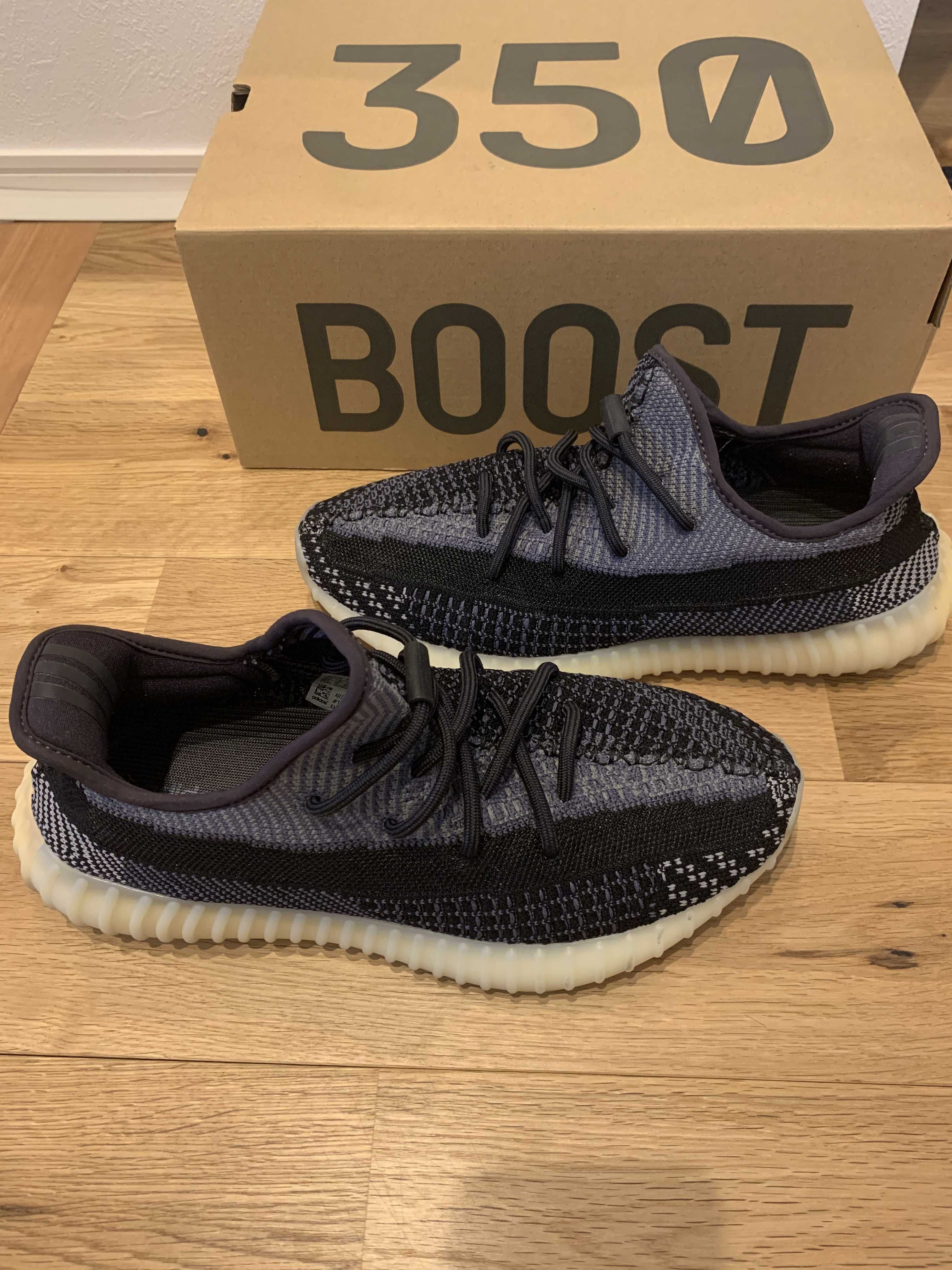 adidas YEEZY Boost 350V2 "Carbon"