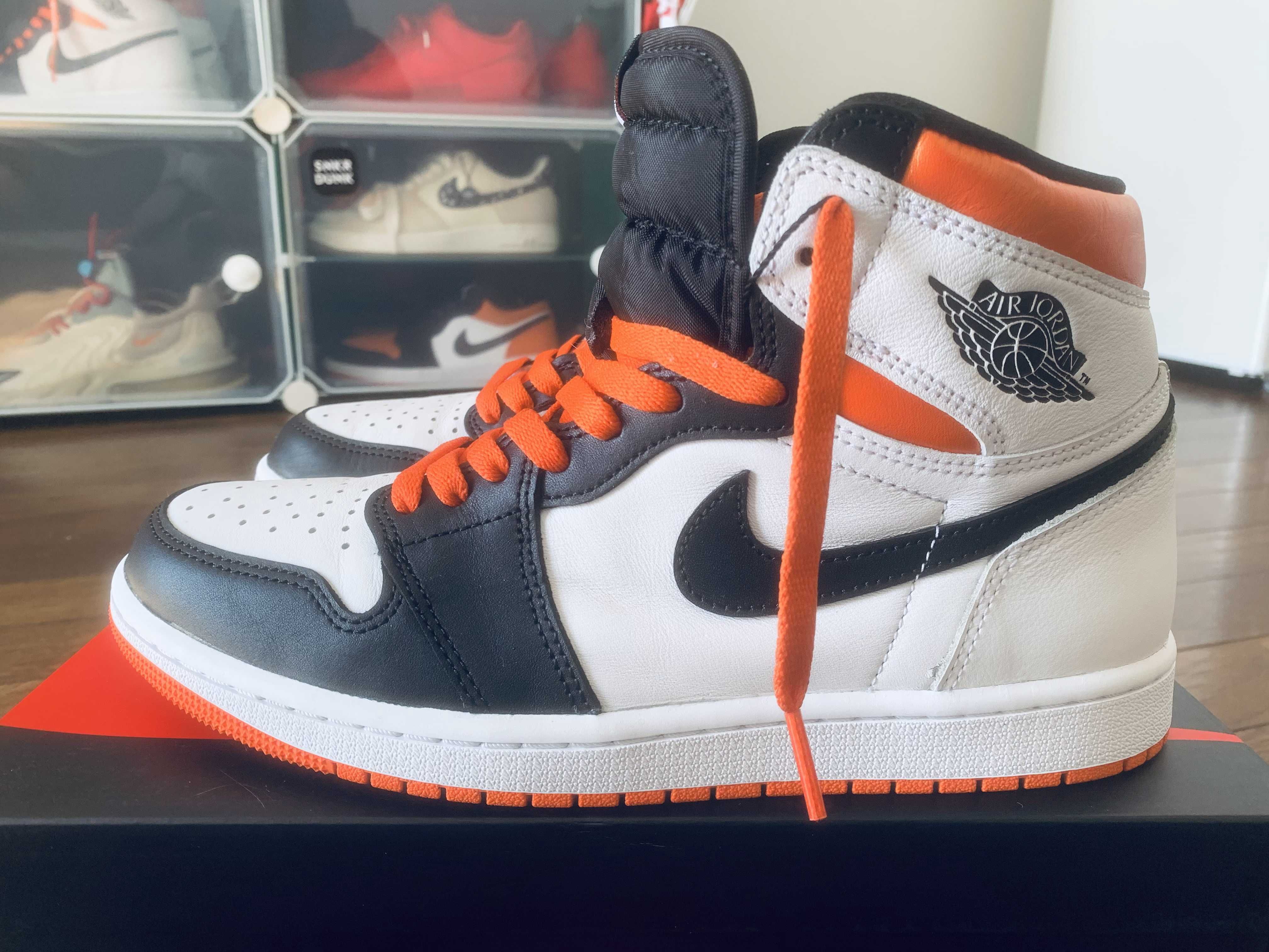 Nike Air Jordan 1 Retro High OG "Electro Orange"