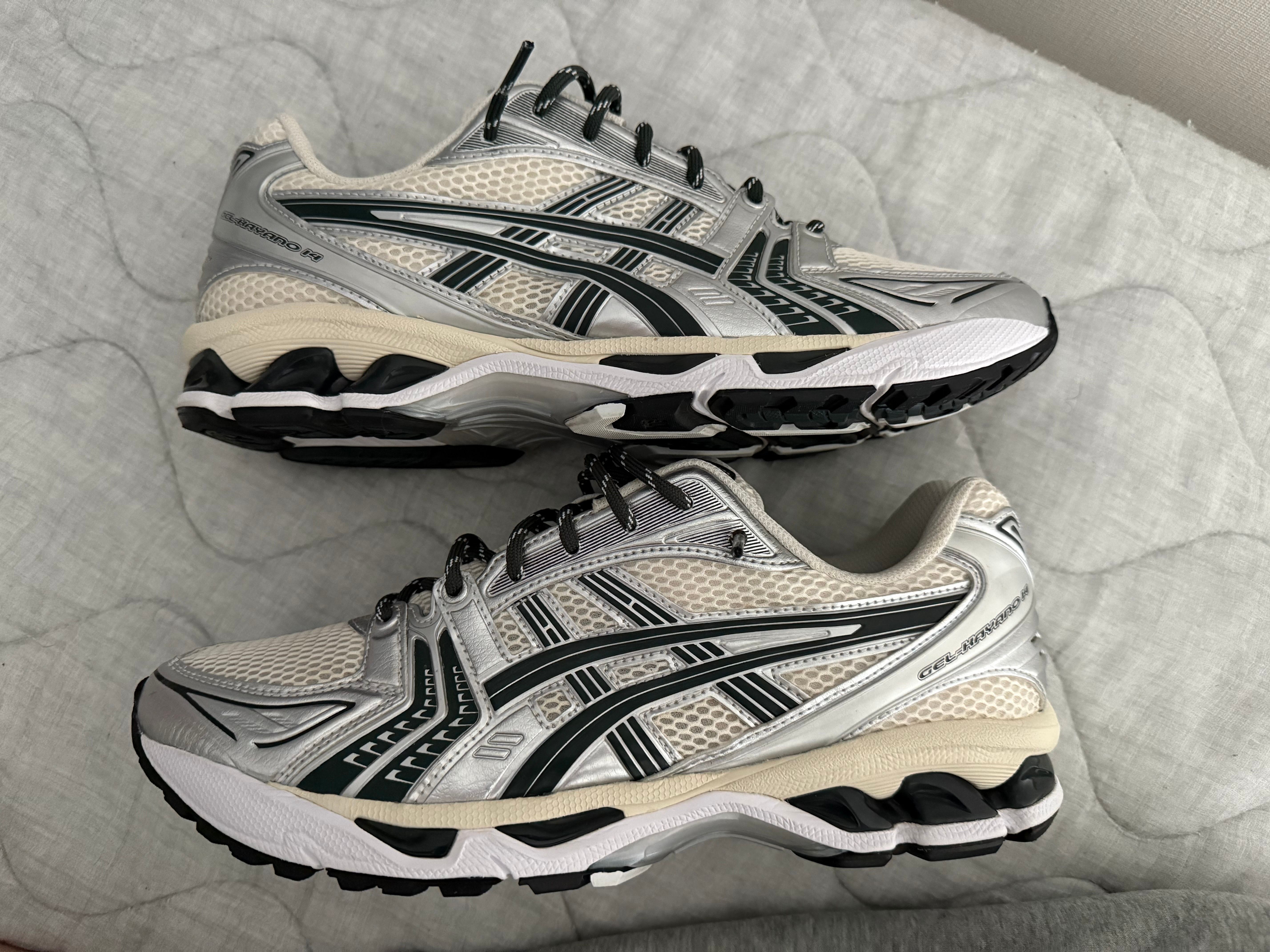 KITH × Asics Vintage Tech Gel-Kayano 14 "Cream/Scarab" (1203A566-100)