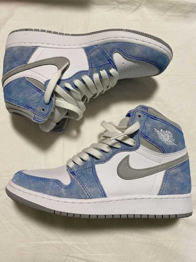 Nike GS Air Jordan 1 High OG "Hyper Royal"